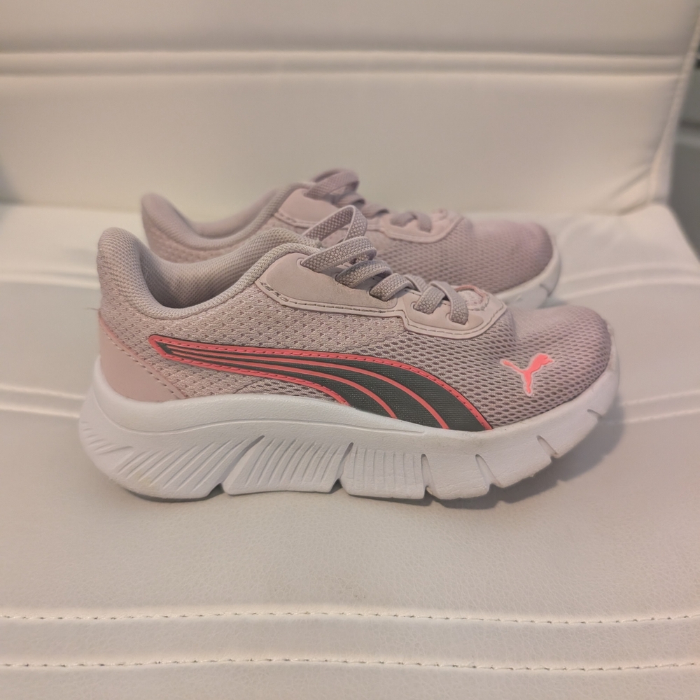 Puma Pink Soft Foam Optimal Comfort Sneakers Size 11C